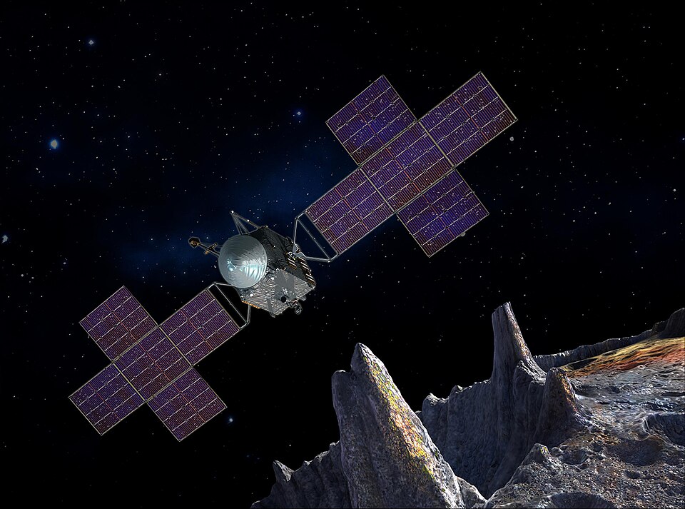 Psyche-Spacecraft-with-Five-Panel-Array