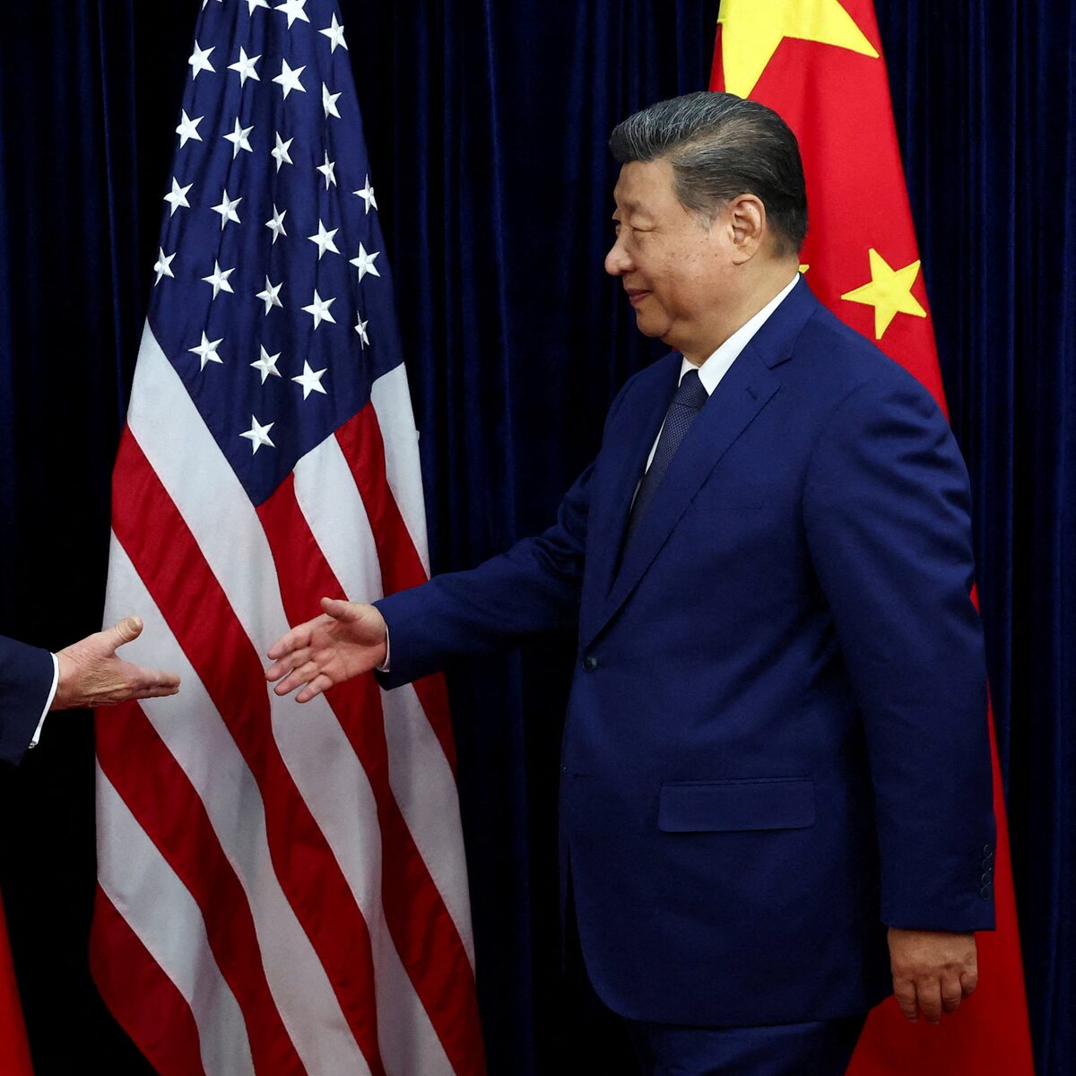 US-China Summit – A Strategy of Both War and Peace Hidden Behind the Red Carpet